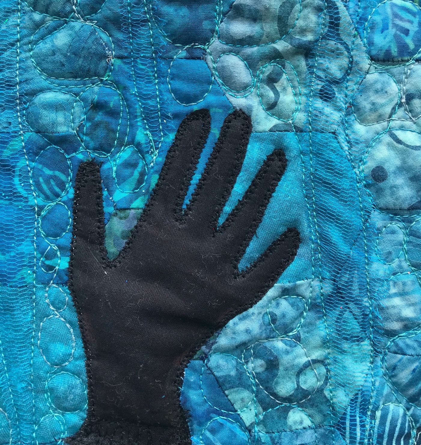 hand close